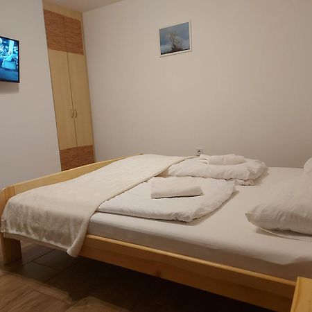 Tiszafüred Potyka Apartman מראה חיצוני תמונה