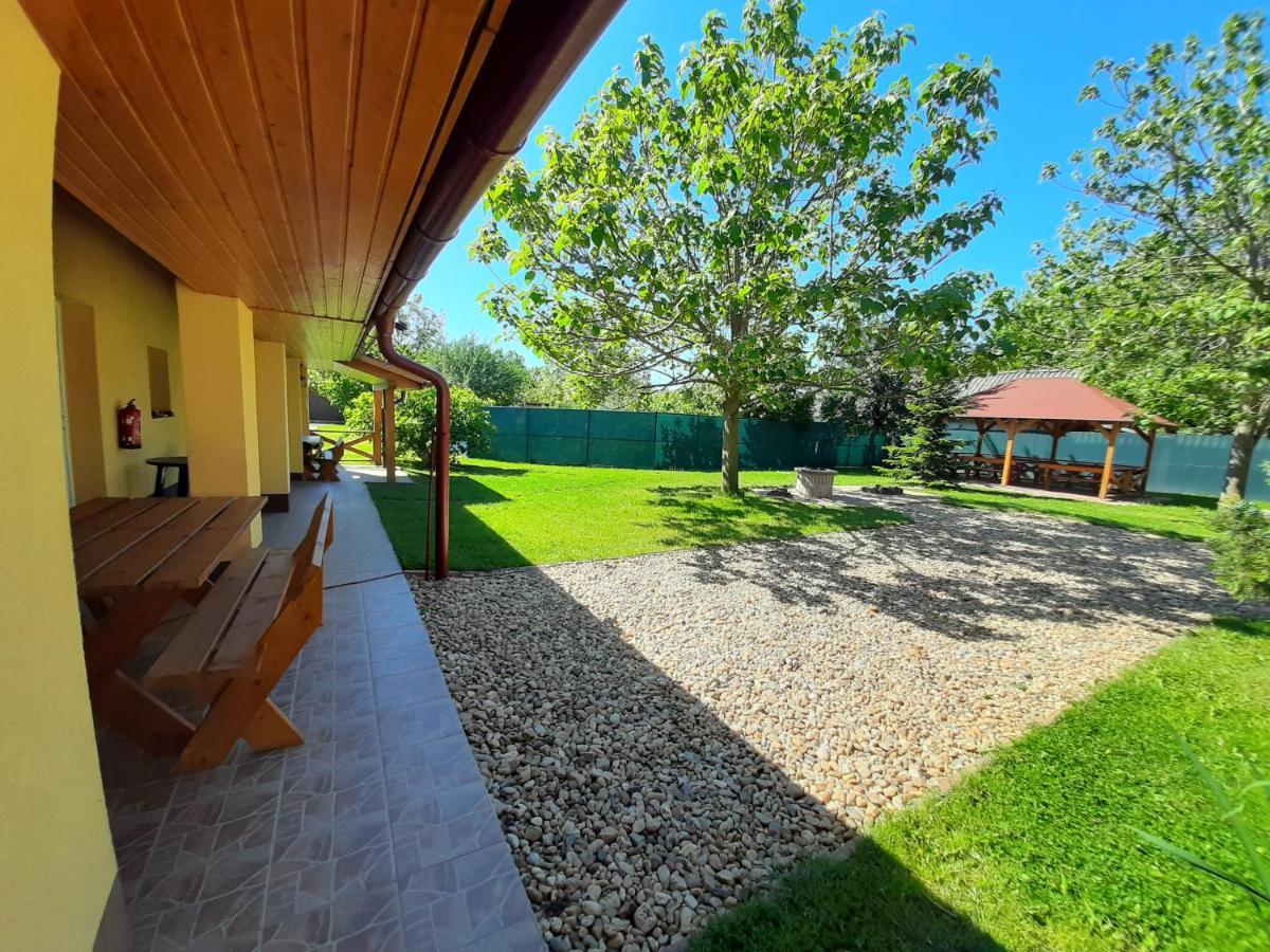 Tiszafüred Potyka Apartman מראה חיצוני תמונה