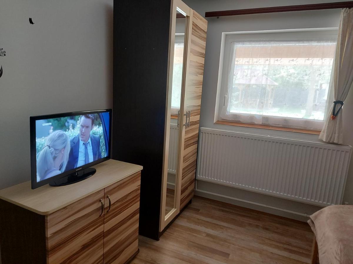 Tiszafüred Potyka Apartman מראה חיצוני תמונה