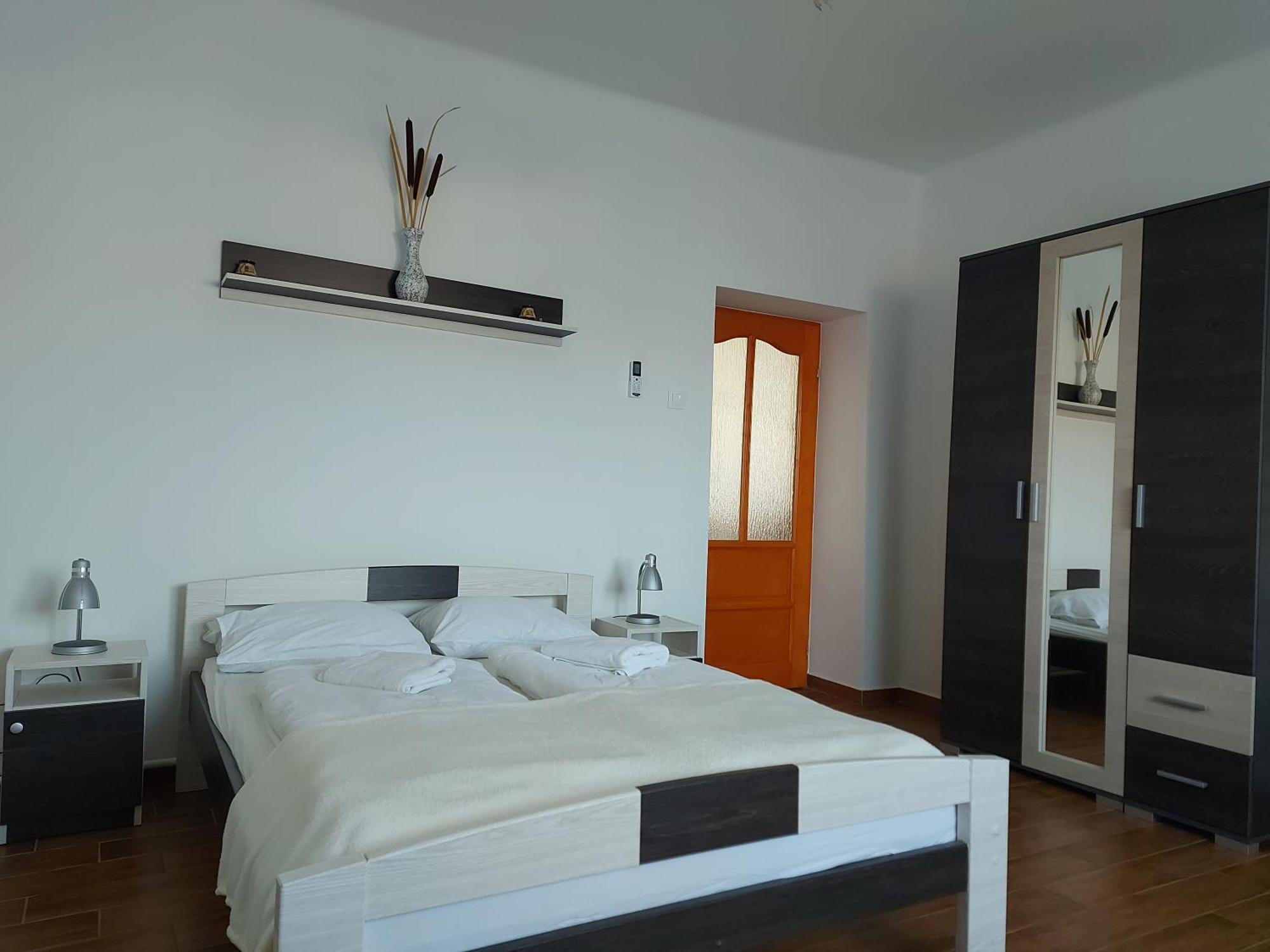 Tiszafüred Potyka Apartman מראה חיצוני תמונה