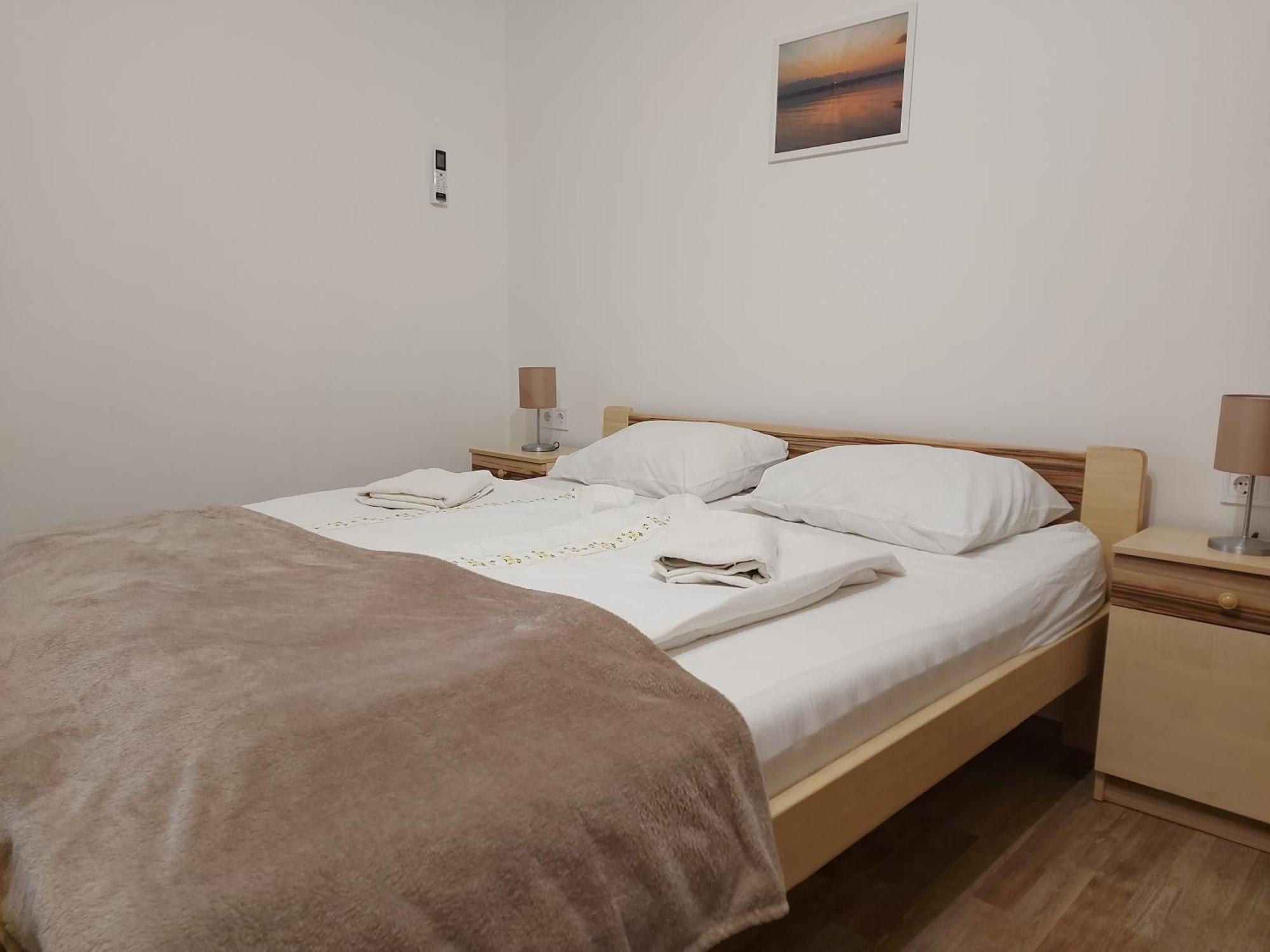 Tiszafüred Potyka Apartman מראה חיצוני תמונה